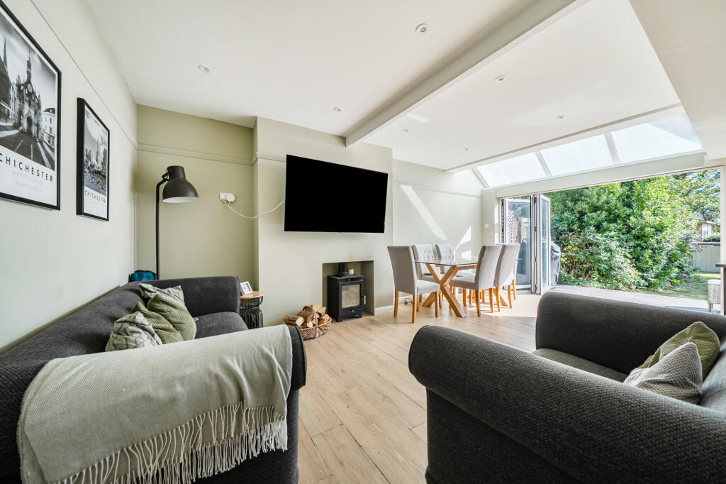 House in Portsmouth - View 4