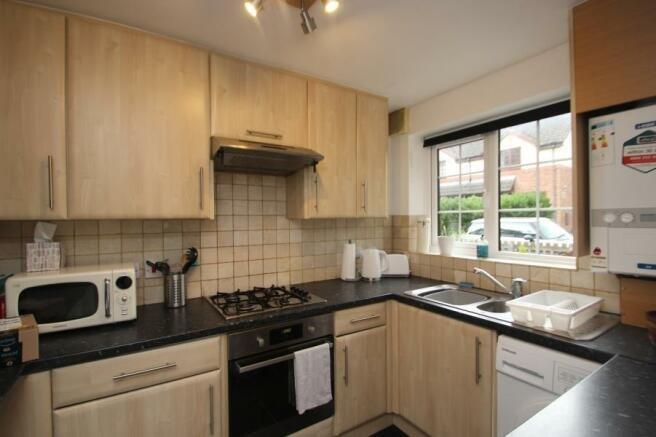 House in Leeds, West Yorkshire - View 5
