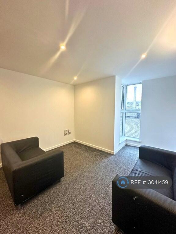 The Gatehaus, Bradford, BD1 photo 5