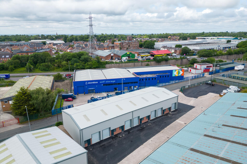 Main image of property: UNITS 1-7 CAUSEWAY PARK, EXPRESS TRADING ESTATE, STONE HILL ROAD, FARNWORTH, BOLTON, GREATER MANCHESTER, BL4 9TP