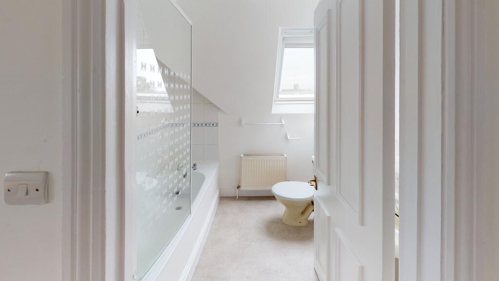 Apartment in Bristol - More