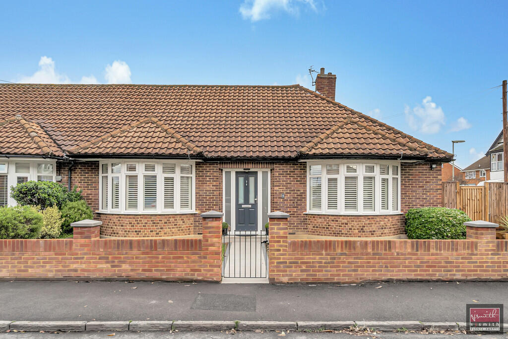 Chesterfield Road, Ashford photo 3
