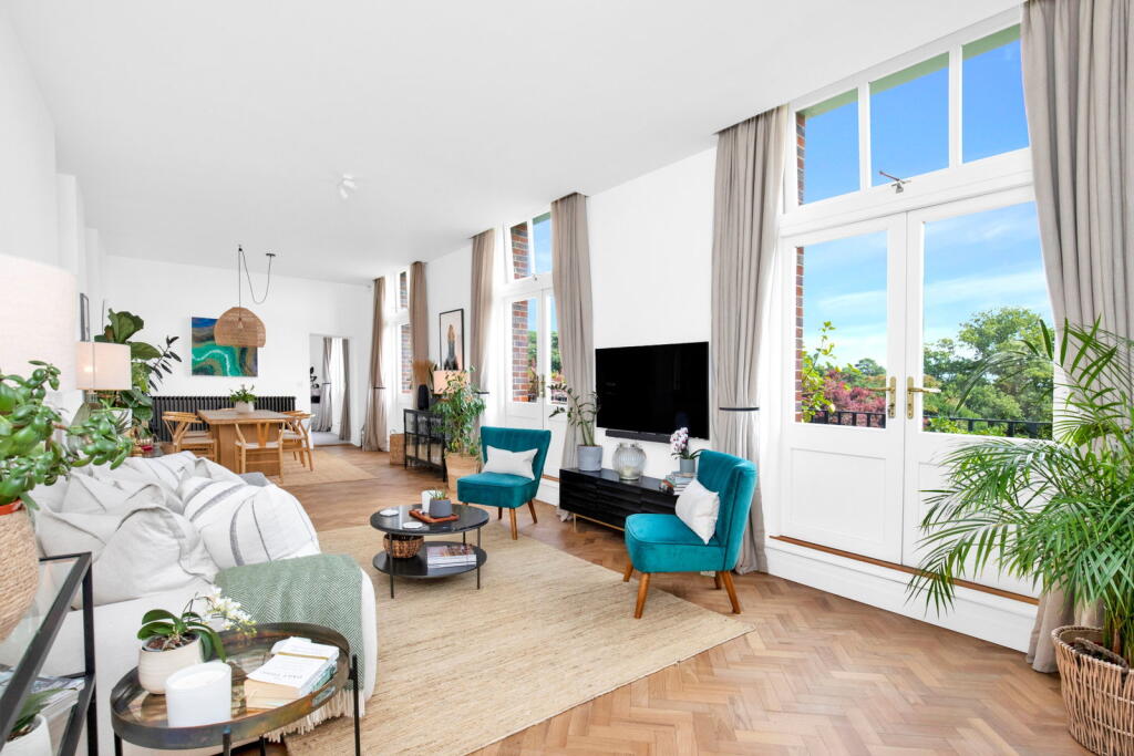 Apartment in Chichester, Easebourne - View 5