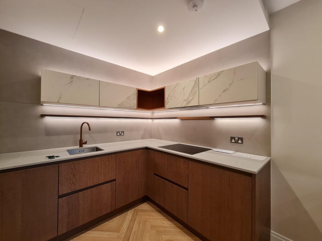 Apartment in London - View 4