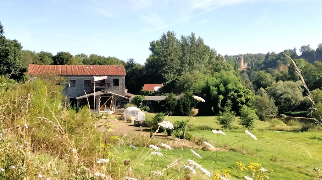 Main image of property: Poitou-Charentes, Charente, Lessac