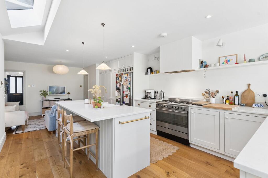 House in Hitchin, Benslow - View 5