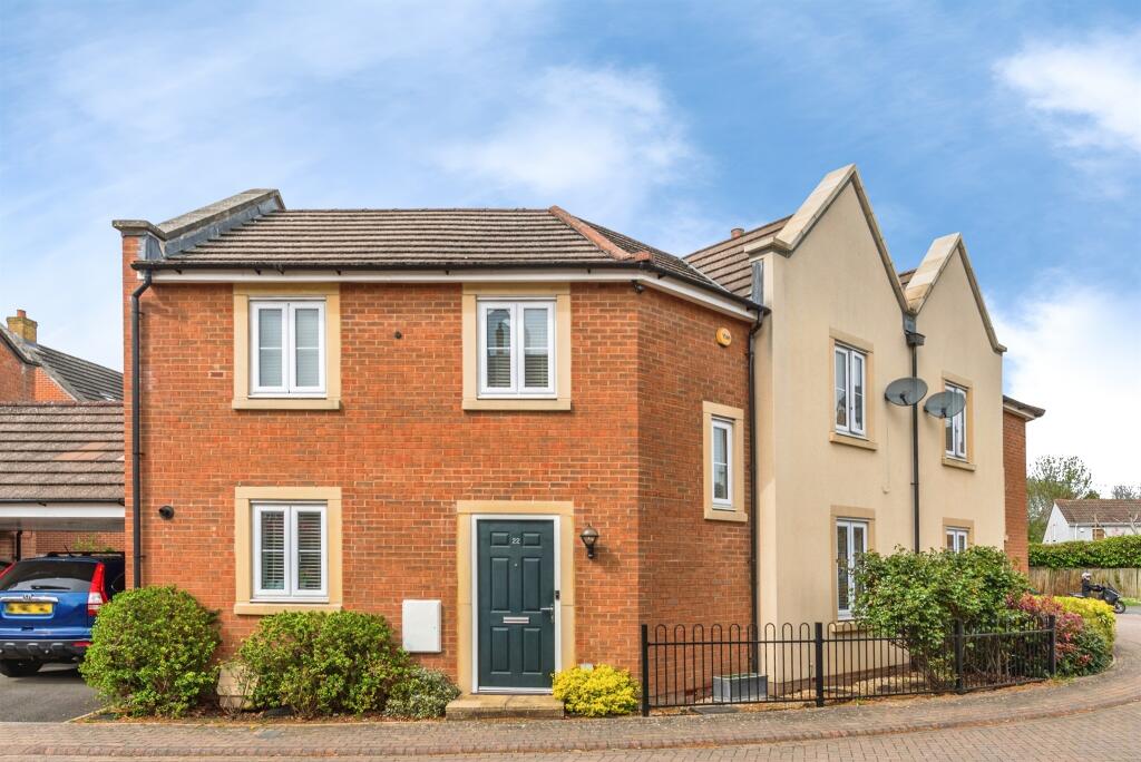 Main image of property: Selwood Close, Swindon