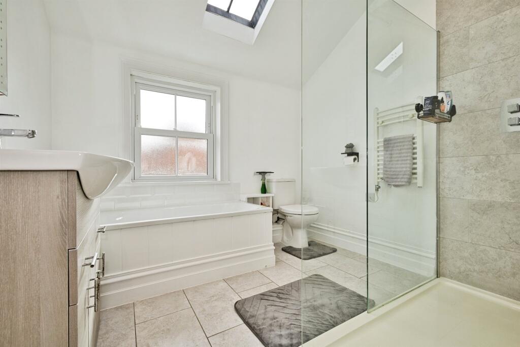 Additional image 9 of Lyde Road, Yeovil