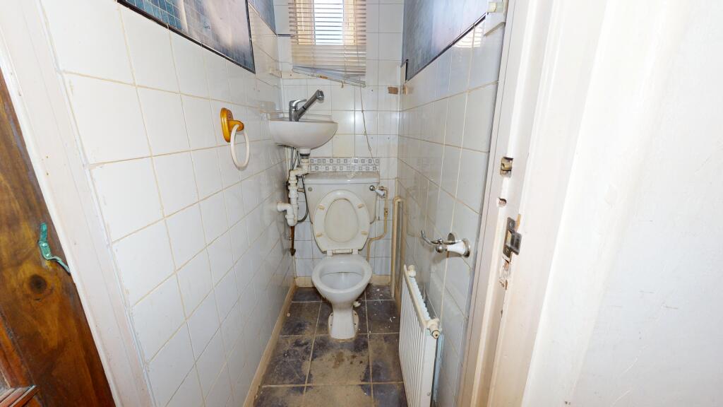 Apartment in Twickenham - More