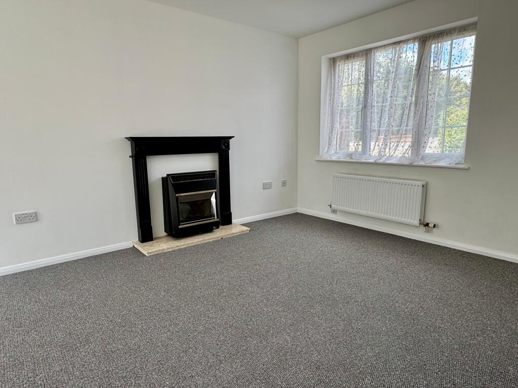 House in Swindon, Peatmoor, West Swindon - View 4