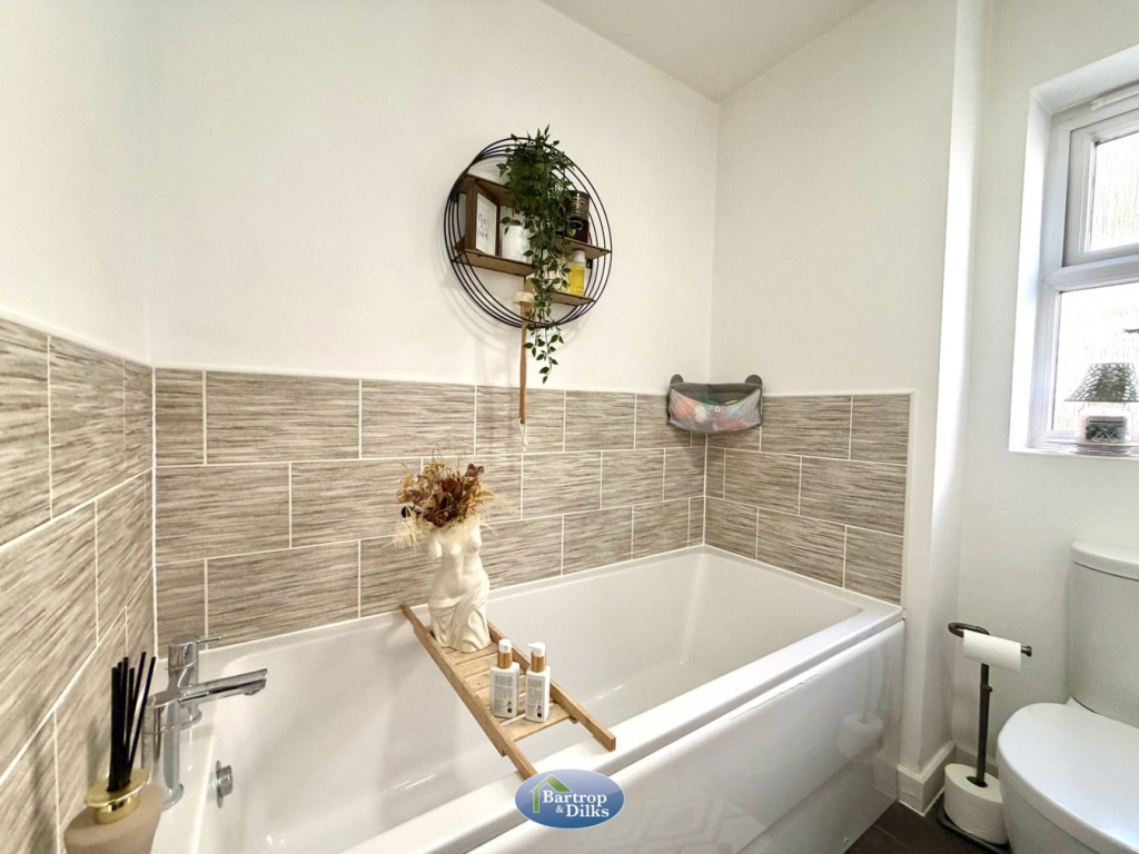 Scholars Place, Worksop, S80 photo 4