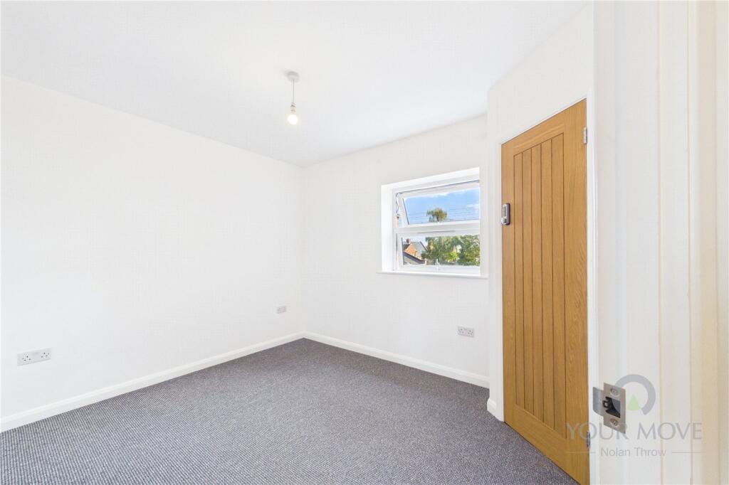 Apartment in Northampton, West Northamptonshire - View 5