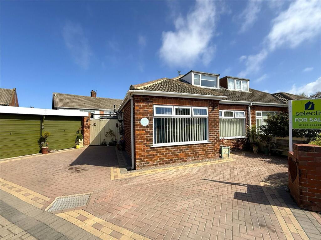 3-bed semi-detached on Corngrave Close, Marske-By-The-Sea, TS11, £220,000