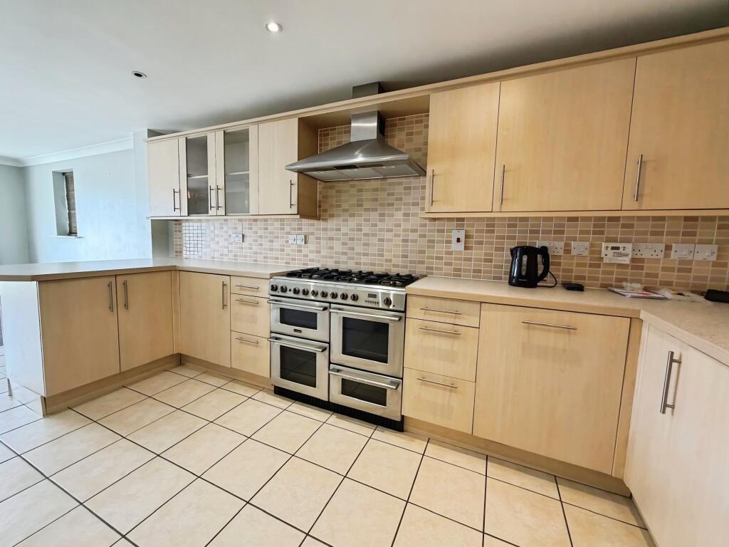 House in Peterborough - View 4