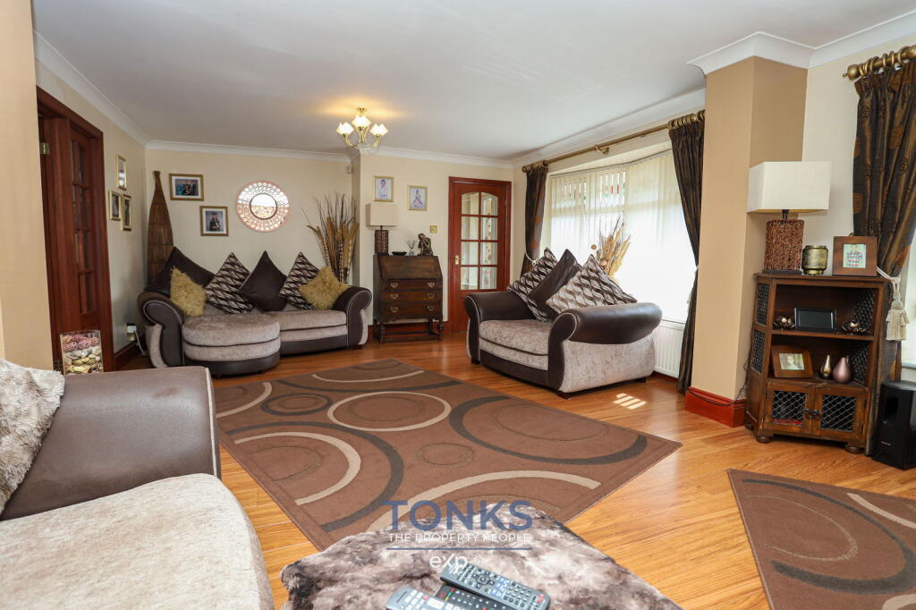 Additional image 6 of Dream family home on the Abbeyfields Estate, cul de sac location - Westdean Close, Halesowen, B62 8UA