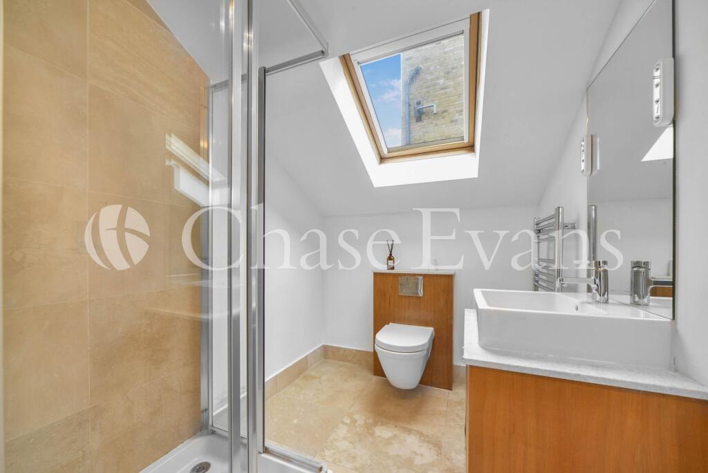 4 bedroom terraced house for rent