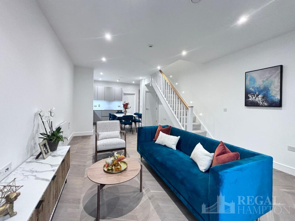 Main image of property: Baldwin Lane, Greenwich, London, SE3