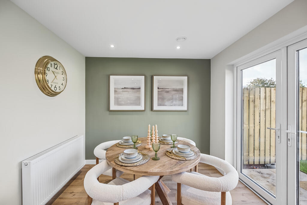 House in Motherwell, South Lanarkshire - More