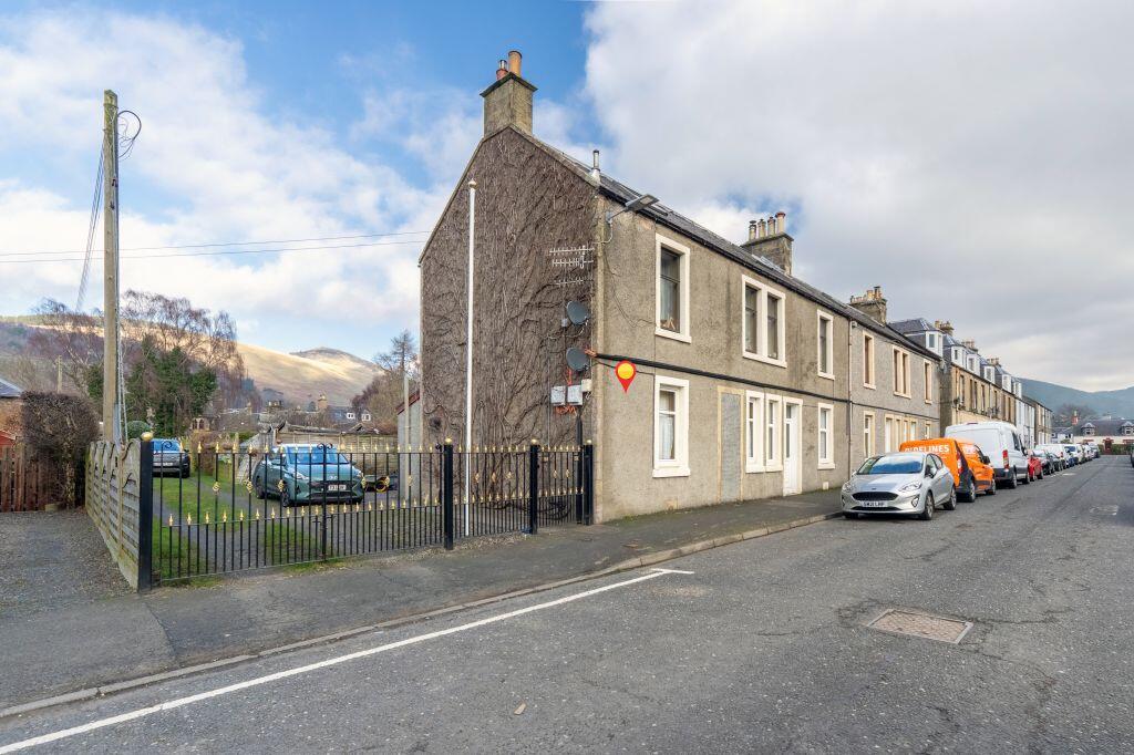 Main image of property: 32 Miller Street, Innerleithen, EH44 6QS