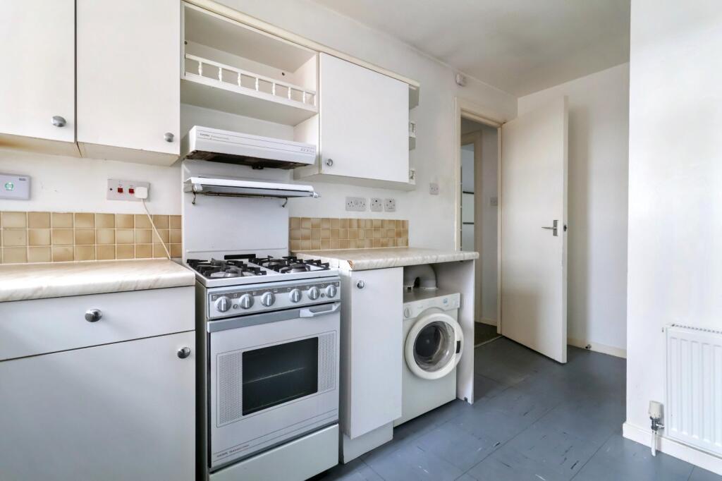 Apartment in Paisley - More