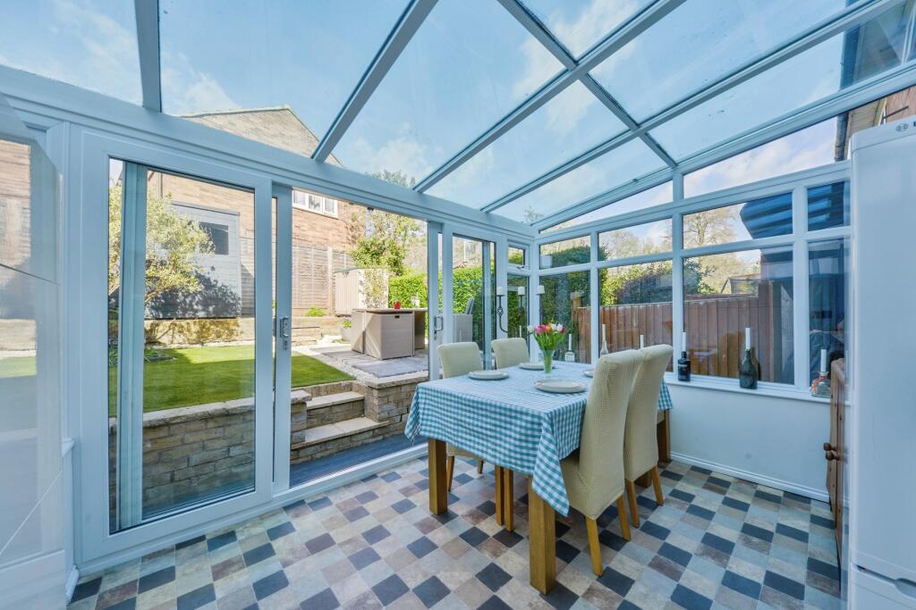 Additional image 9 of Knightsfield, Welwyn Garden City, AL8
