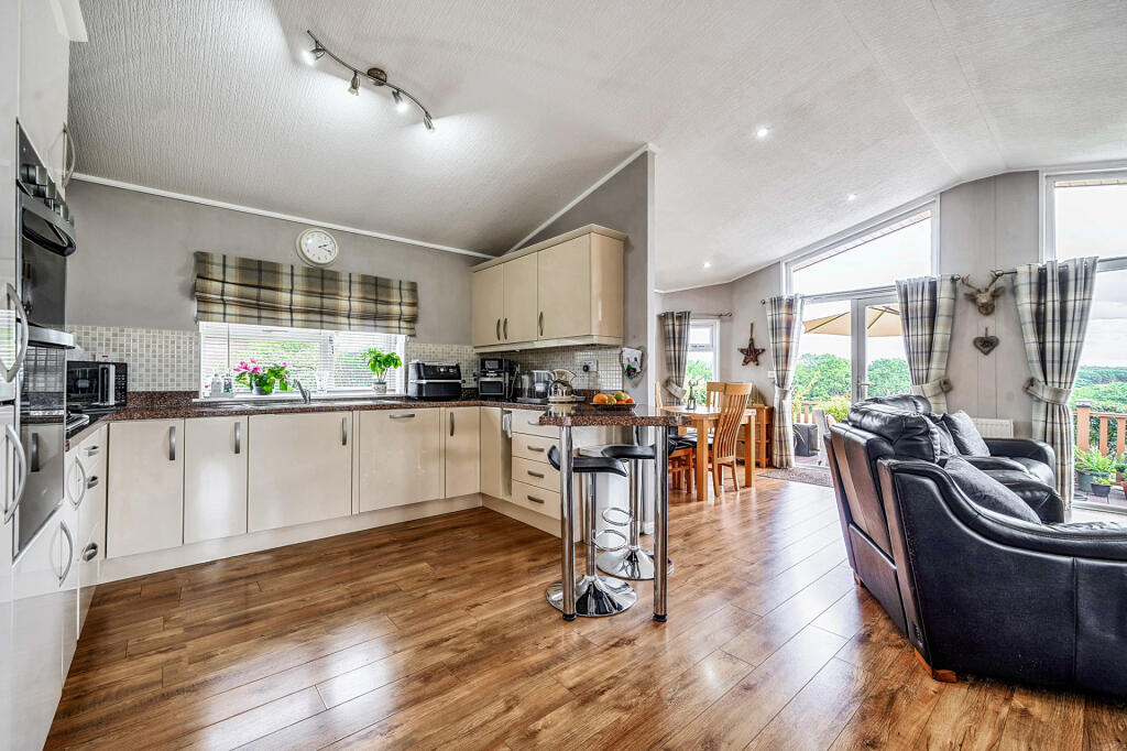 House in Dudley - View 3