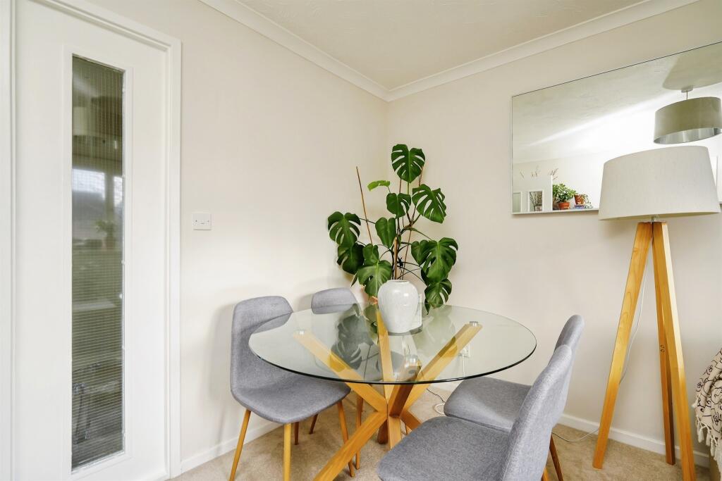 Apartment in South Oxfordshire, Didcot - More