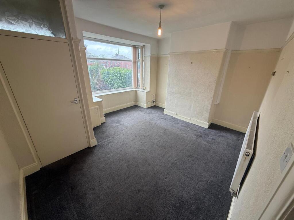 House in Oldham - View 2