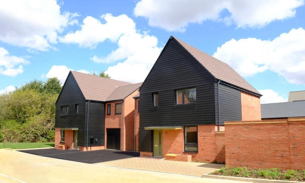 Main image of property: Shenley Wood,
Milton Keynes,
Buckinghamshire,
MK5 6LA