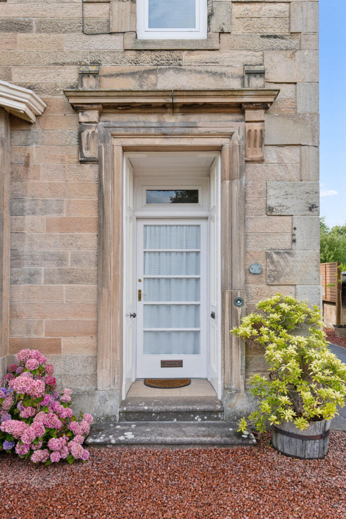 Cadzow Street, Larkhall photo 3