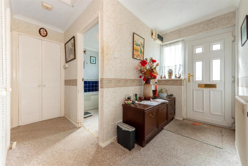 House in Chichester, West Wittering - More