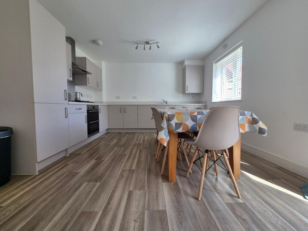 House in Eastfield, Middle Deepdale - View 2