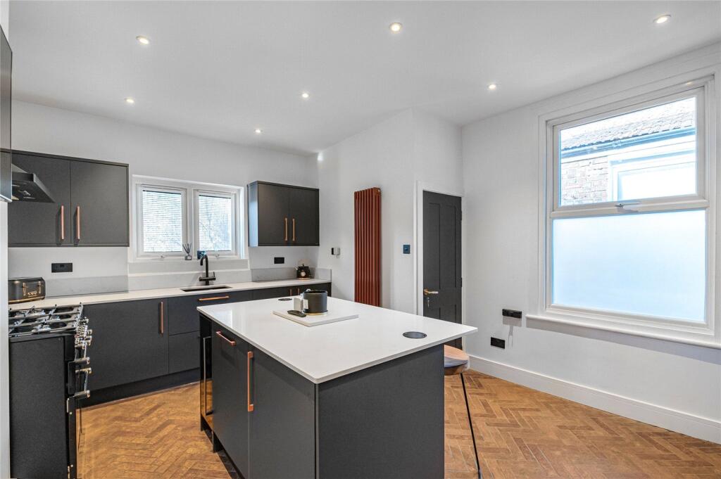Main image of property: Fallsbrook Road, Furzedown, SW16