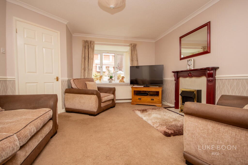 House in Plymouth - View 3