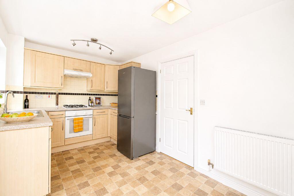 House in Pontypridd, Llantwit Fardre - View 4