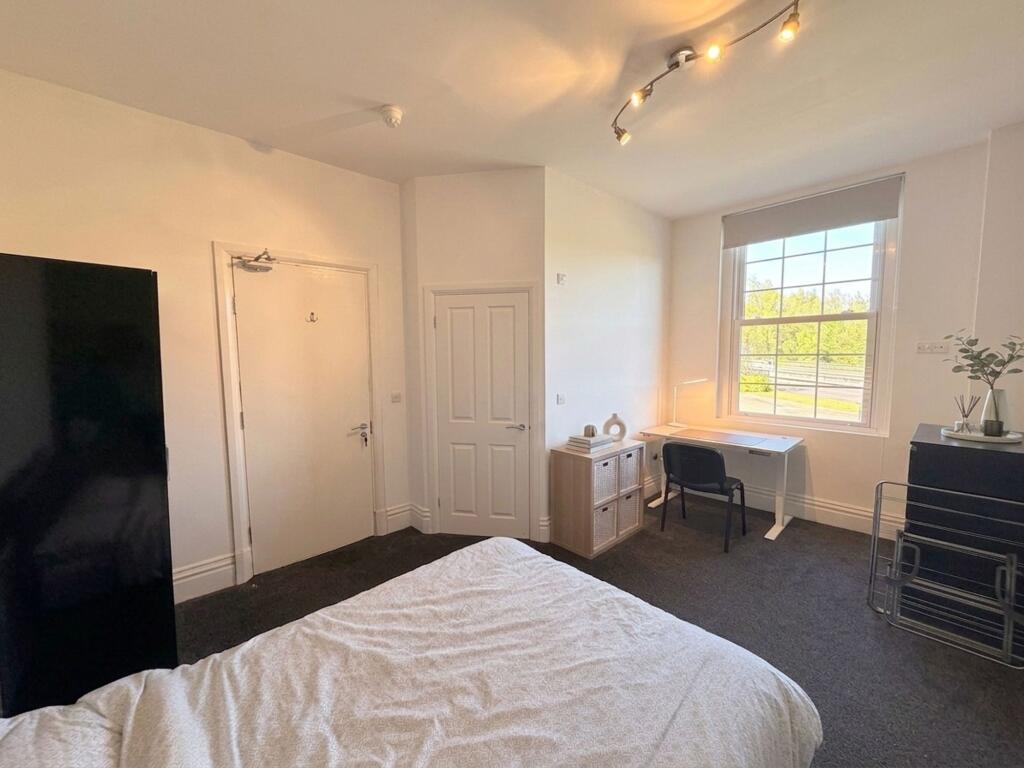 Main image of property: Salford, M6