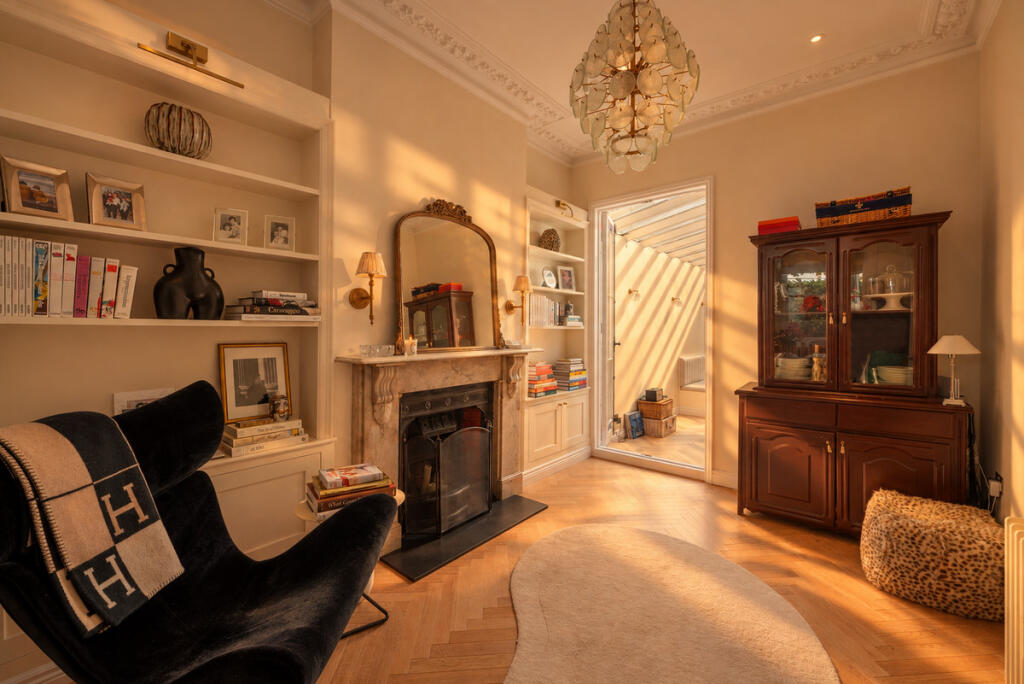 House in London - View 3