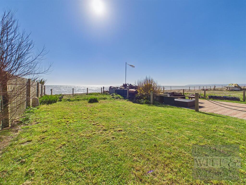 Coast Road, Normans Bay, Pevensey photo 3