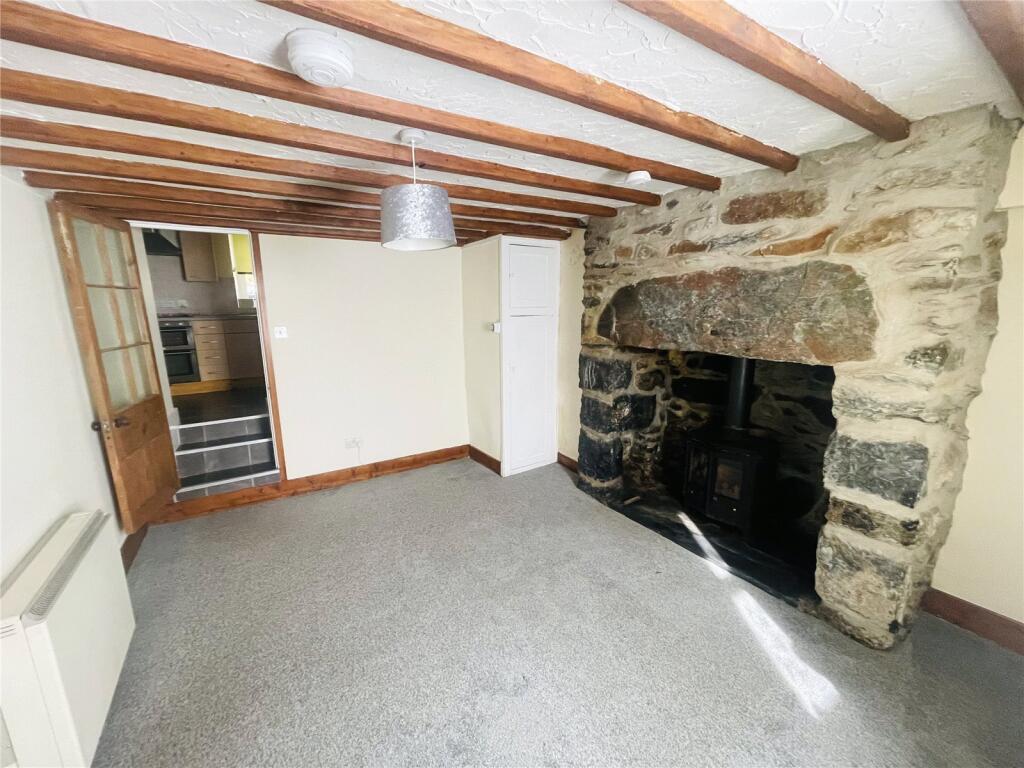 Gwynant Street, Beddgelert, Caernarfon, Gwynedd, LL55 photo 2