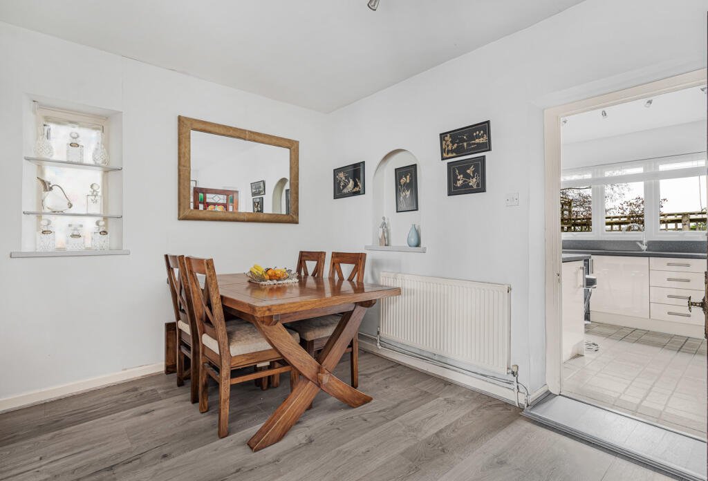 House in Vale of White Horse, Littleworth - View 4