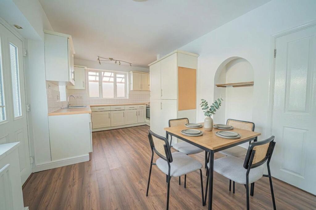 Slater Road, Bentley Heath, B93 photo 2