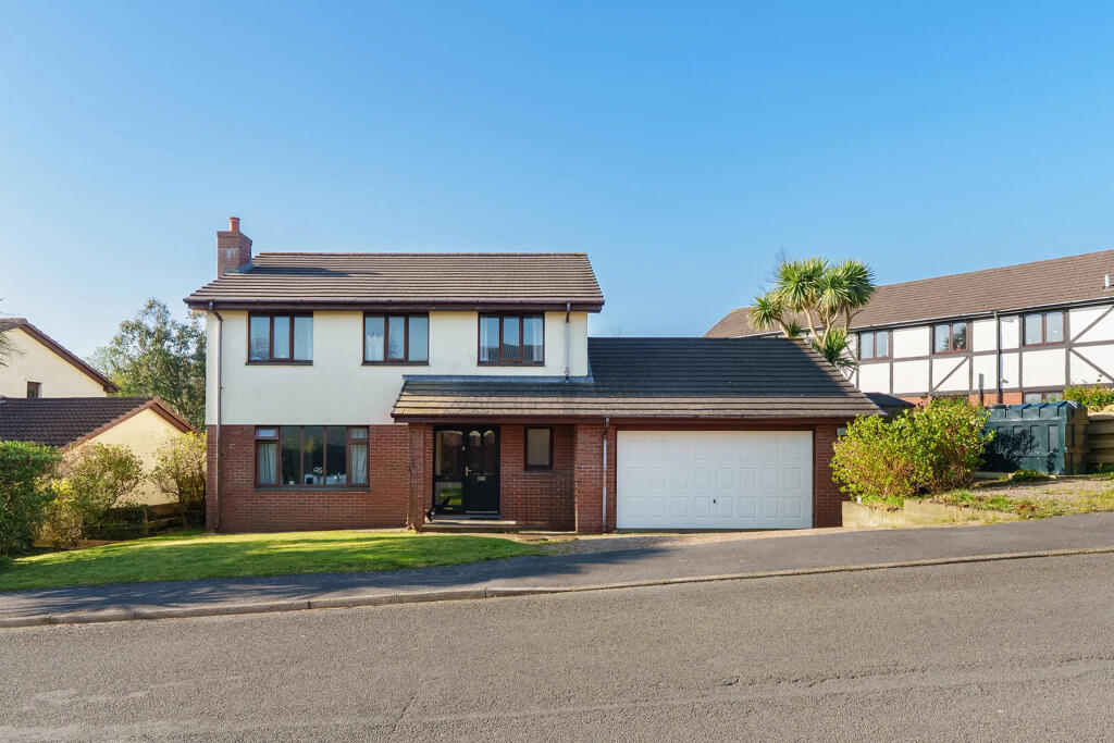 Main image of property: 24, Manor Drive, Douglas