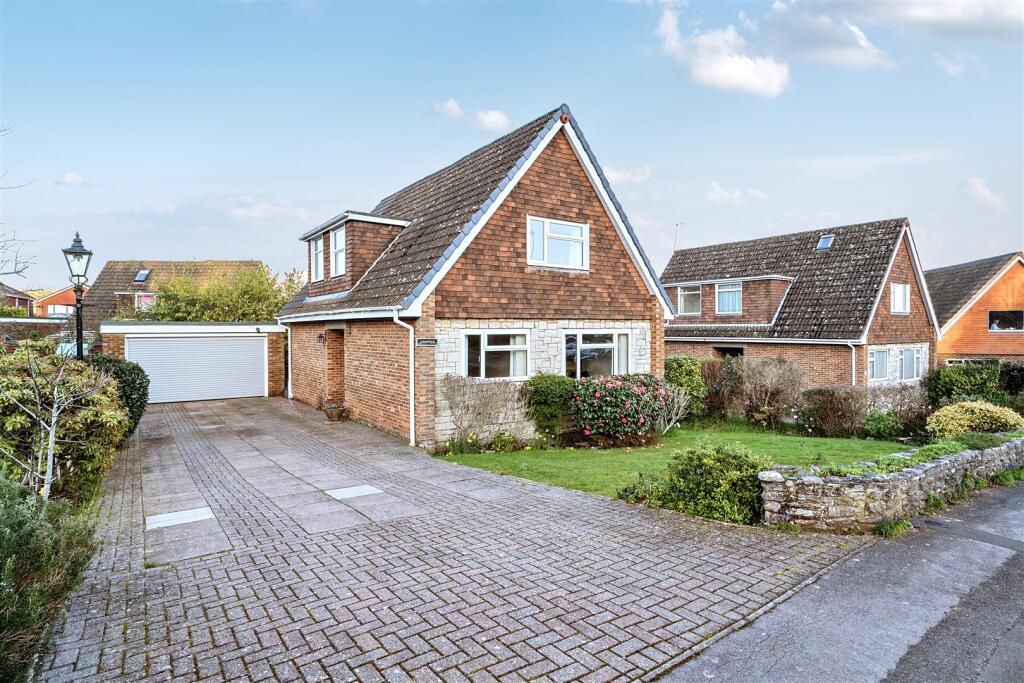 Main image of property: Hill Place, Bursledon