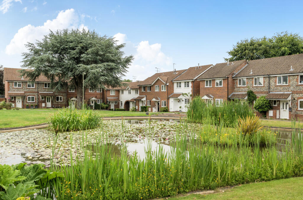 Main image of property: Ivy Drive, Lightwater, Surrey, GU18