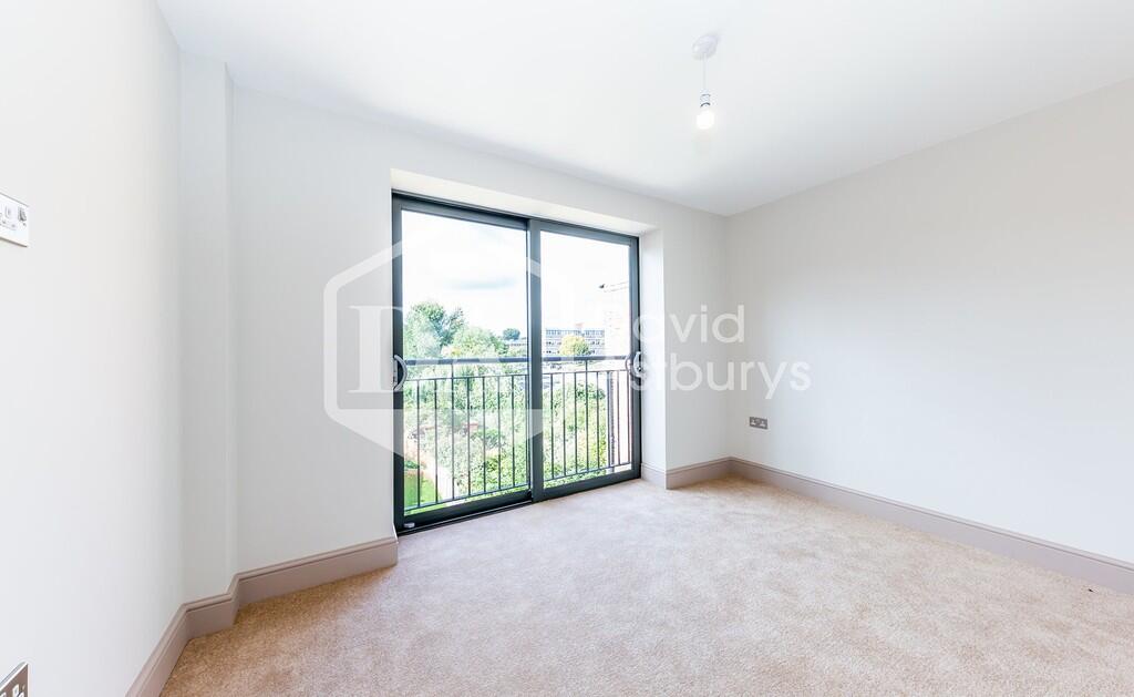 Apartment in London - More