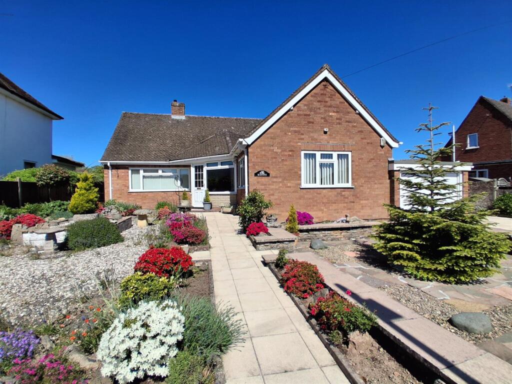 Main image of property: Tanhouse Lane, Malvern