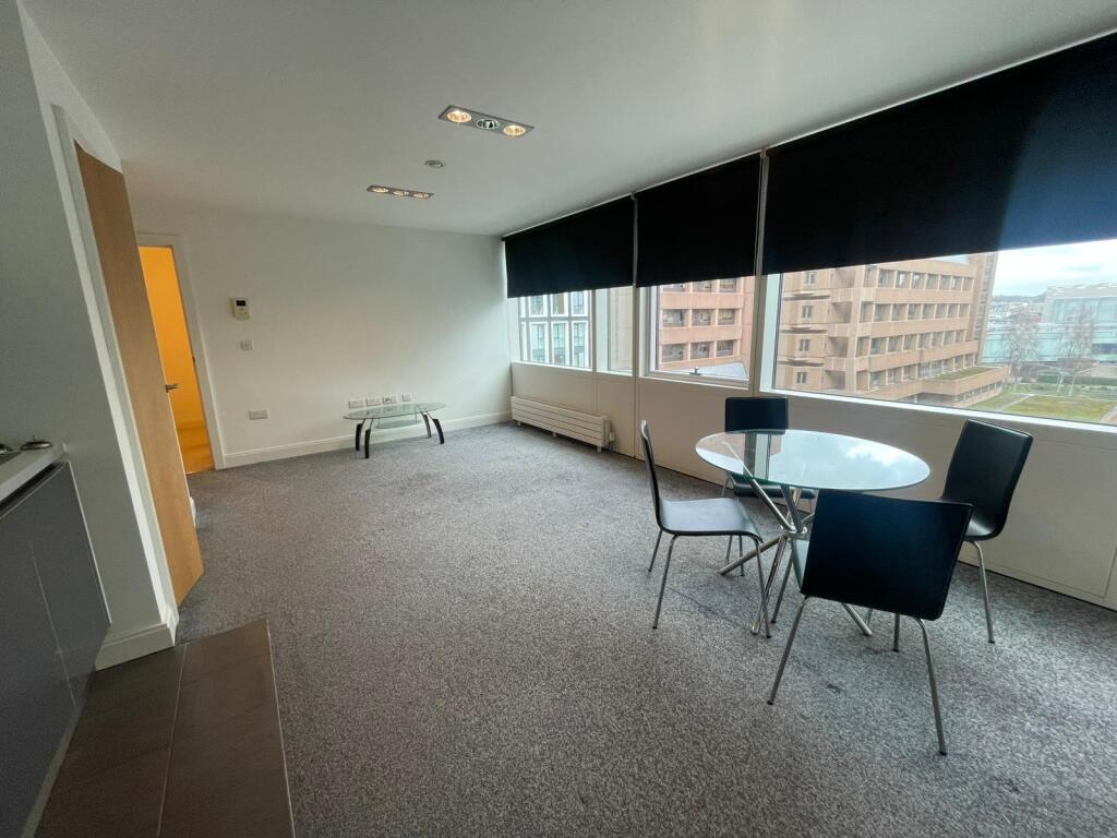 Apartment in Liverpool - View 4