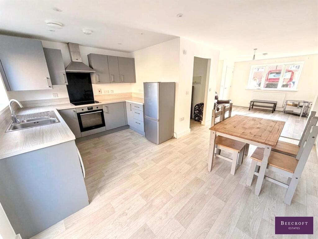 House in Sheffield - View 2