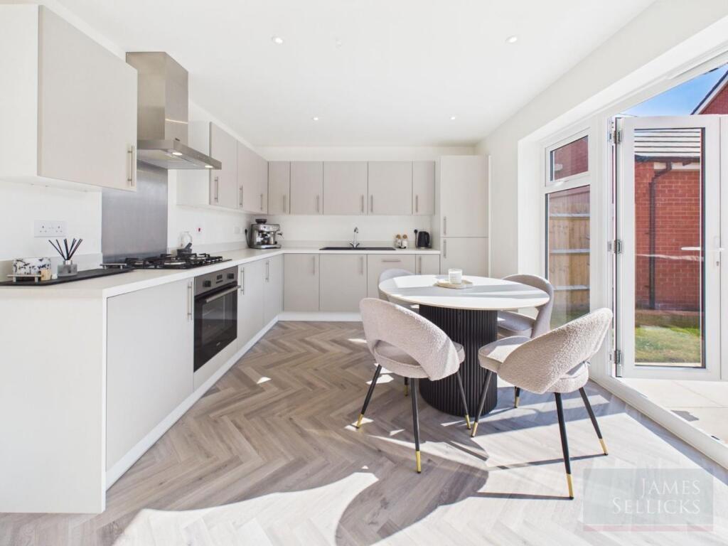 House in Leicester - View 2