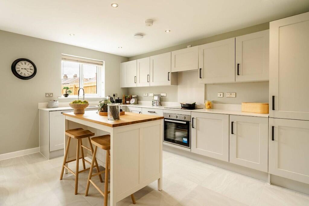 Main image of property: Crown Gardens, Mansfield, NG19